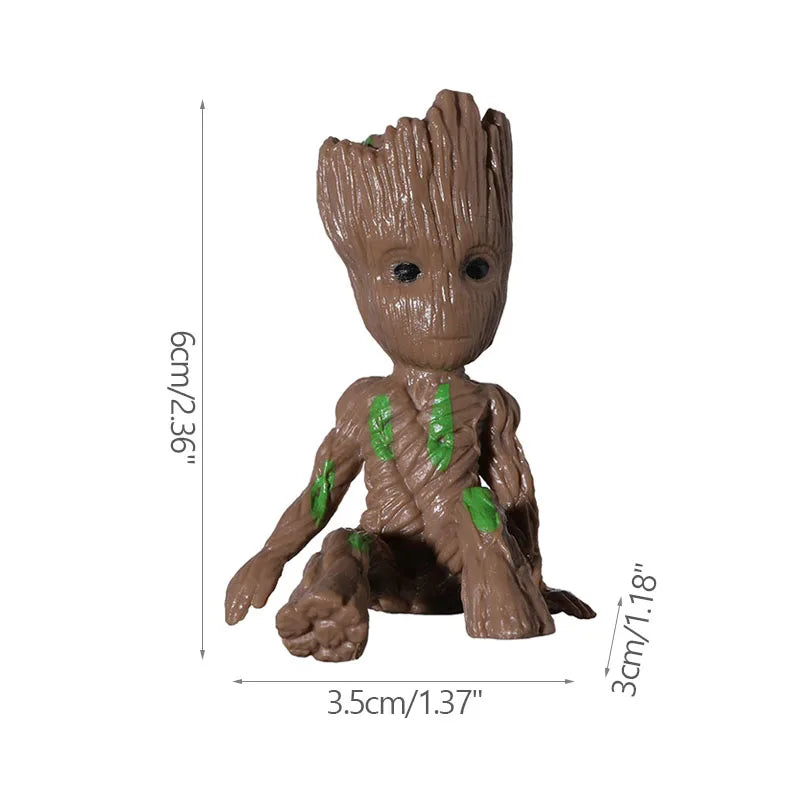 Groot cartoon statue