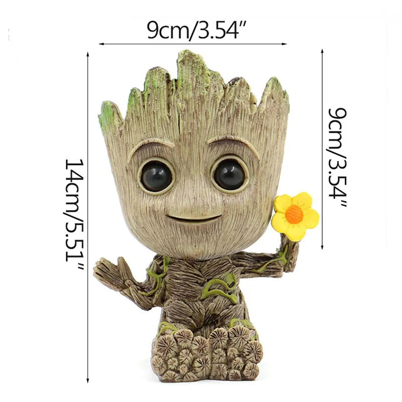 Groot cartoon statue