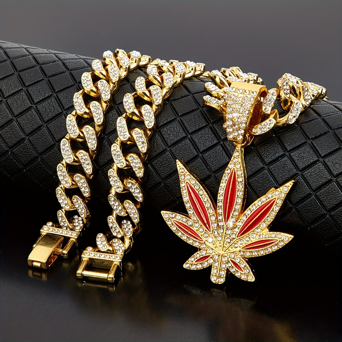 Classic Retro Green Leaf Pendant, Cuban Necklace For Hip-hop Men