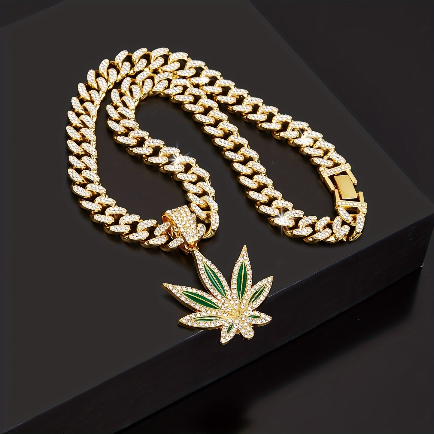 Classic Retro Green Leaf Pendant, Cuban Necklace For Hip-hop Men