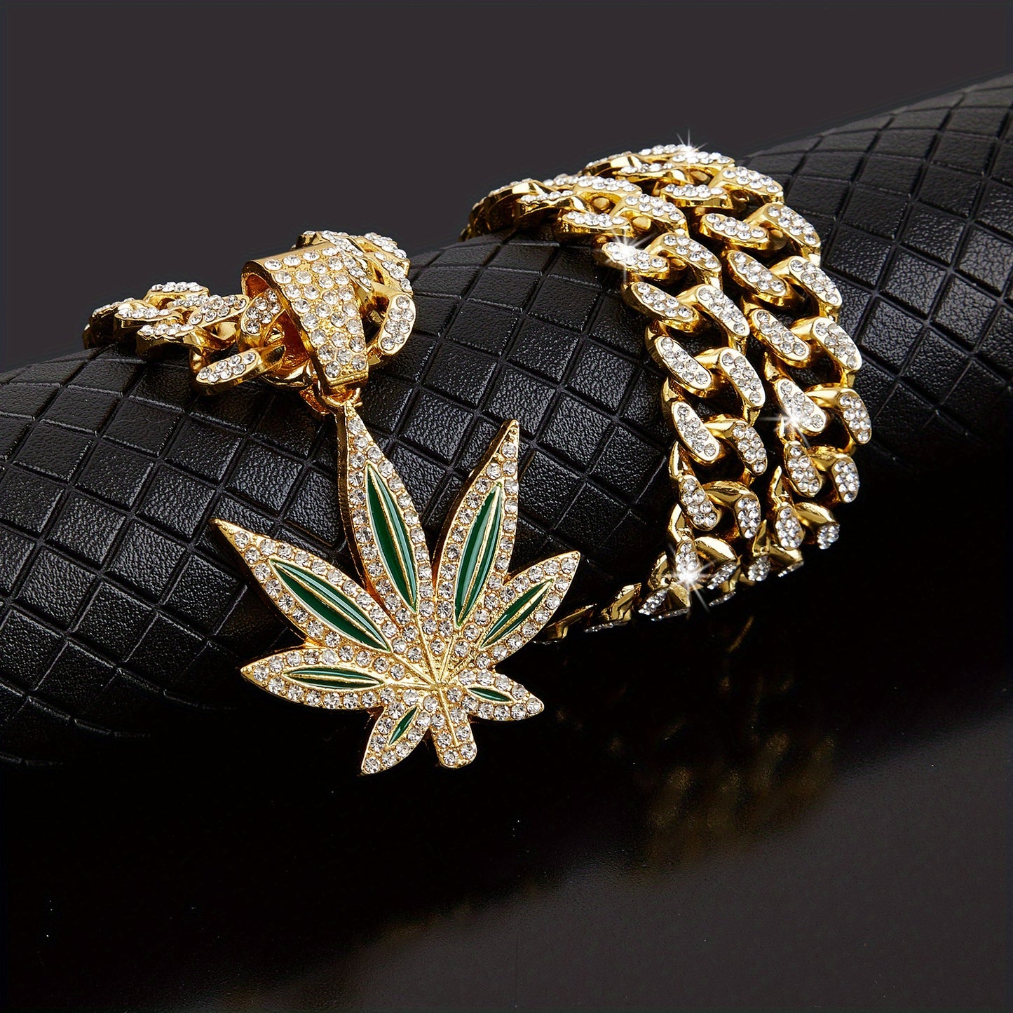 Classic Retro Green Leaf Pendant, Cuban Necklace For Hip-hop Men