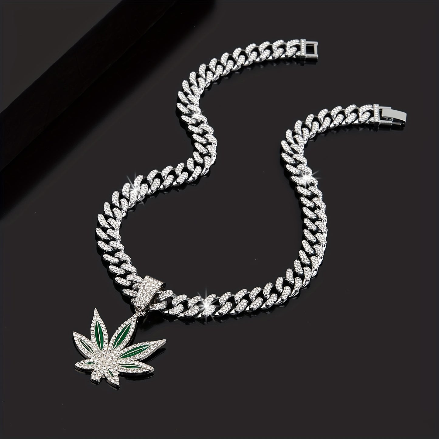 Classic Retro Green Leaf Pendant, Cuban Necklace For Hip-hop Men