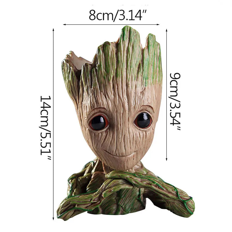 Groot cartoon statue