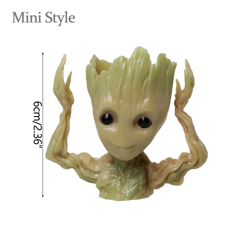 Groot cartoon statue