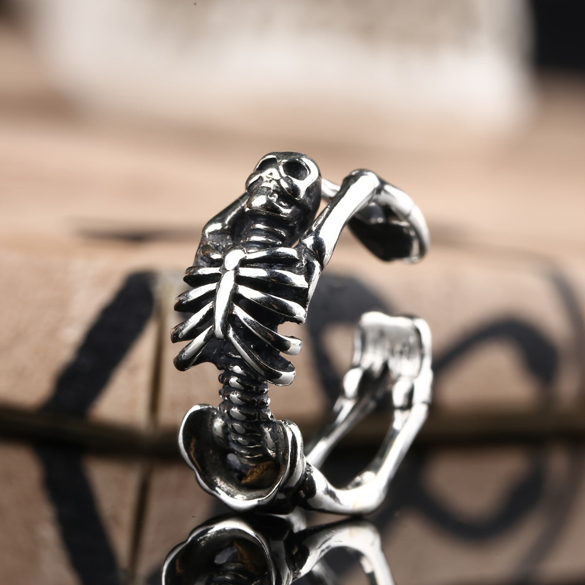 1pc Vintage Gothic Style Flip Skull Ring, Unisex Open Ring, Hip-Hop Trendy Skeleton Design, Punk Dark Series, Suitable for Men and Women