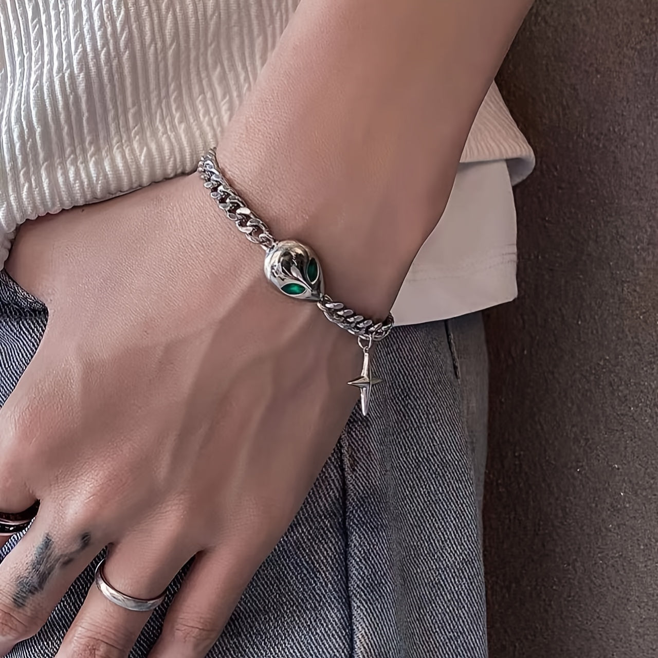 1pc Titanium Steel Green Eyes Cross Star Bracelet, Unisex Hip Hop Trendy Cool Punk Cool Hand Jewelry